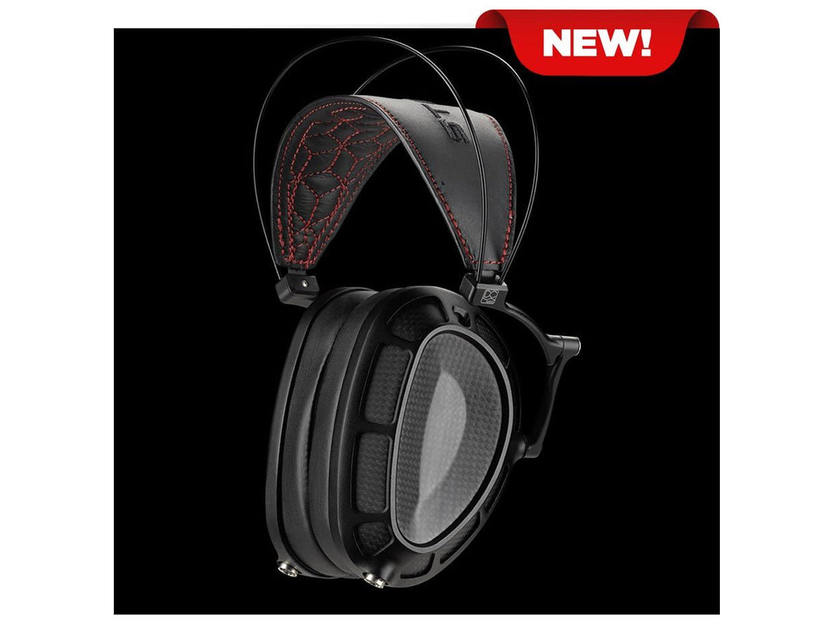 Dan Clark Audio Stealth, foto ambientata