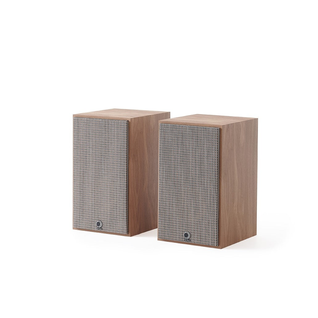 Elipson Heritage XLS 7, finitura noce, la coppia con le griglie