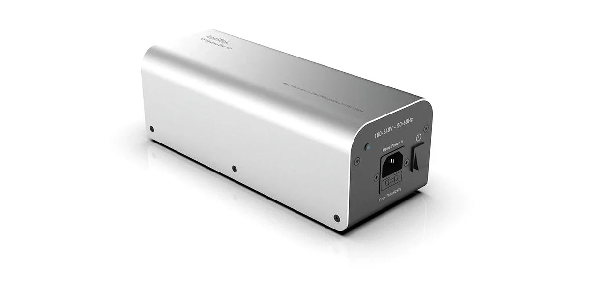 IsoTek V5 Syncro Uni 10, Silver