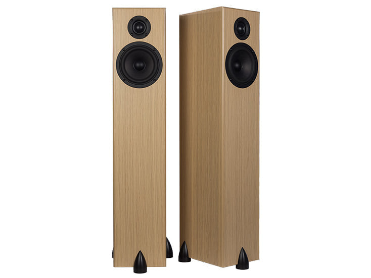 Totem Bison Tower — Coppia, Quercia bianca