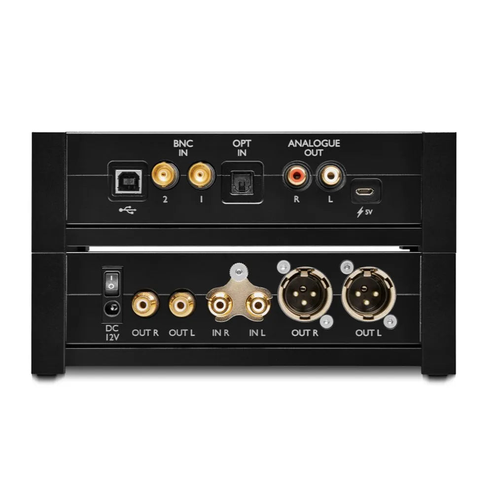 Chord Qutest — nel Qutest System Stand, vista posteriore