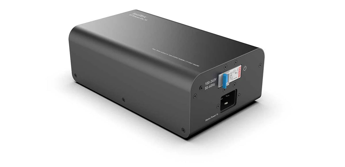 IsoTek V5 Syncro Uni 16