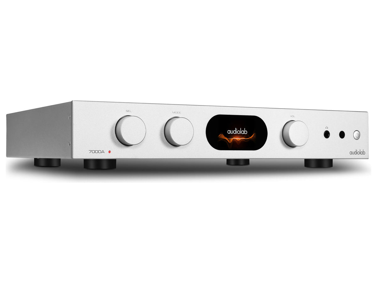Audiolab 7000A, Silver, vista di tre quarti