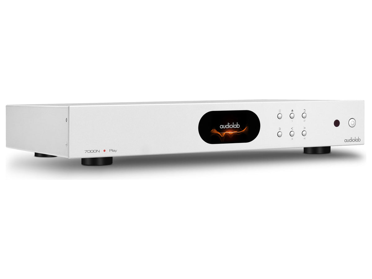 Audiolab 7000N Play — Silver, vista di tre quarti