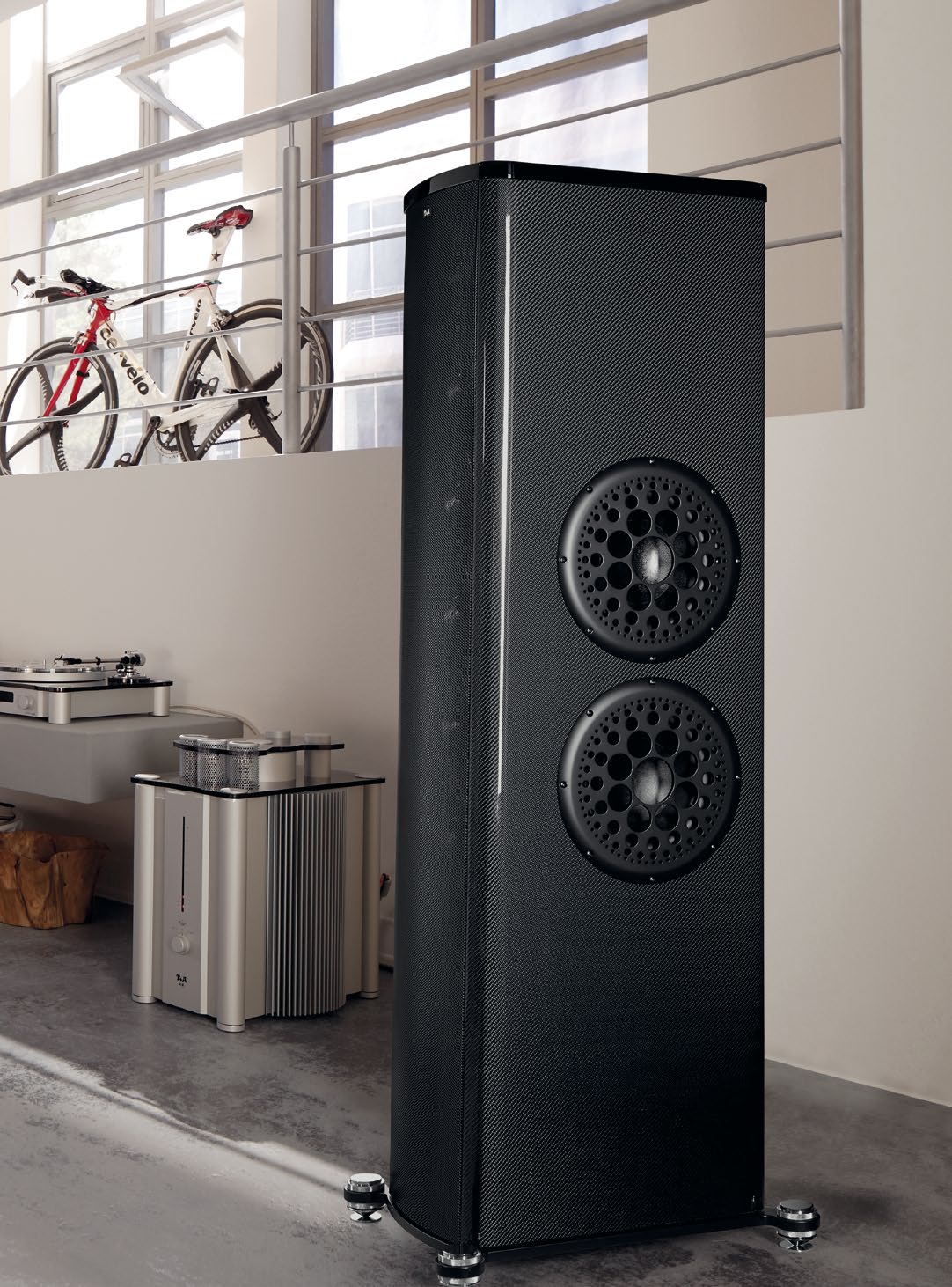 T+A | SOLITAIRE Loudspeaker USATO