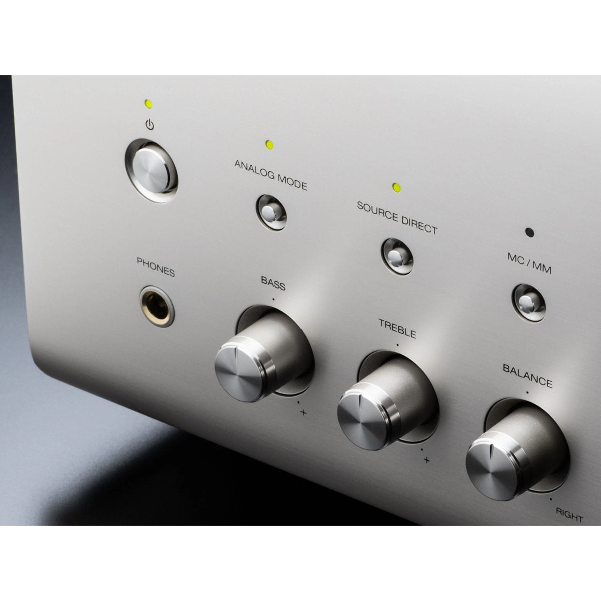 Denon PMA-3000NE — dettaglio silver