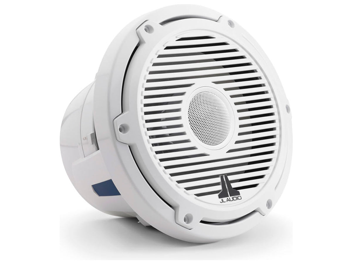 JL Audio M6-880X — Vista di tre quarti