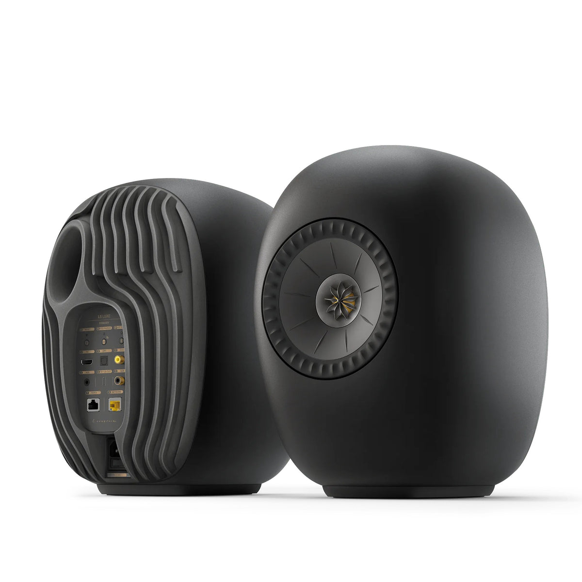 KEF LS LUXE, finitura Eclipse Black, la coppia vista di fronte e da dietro