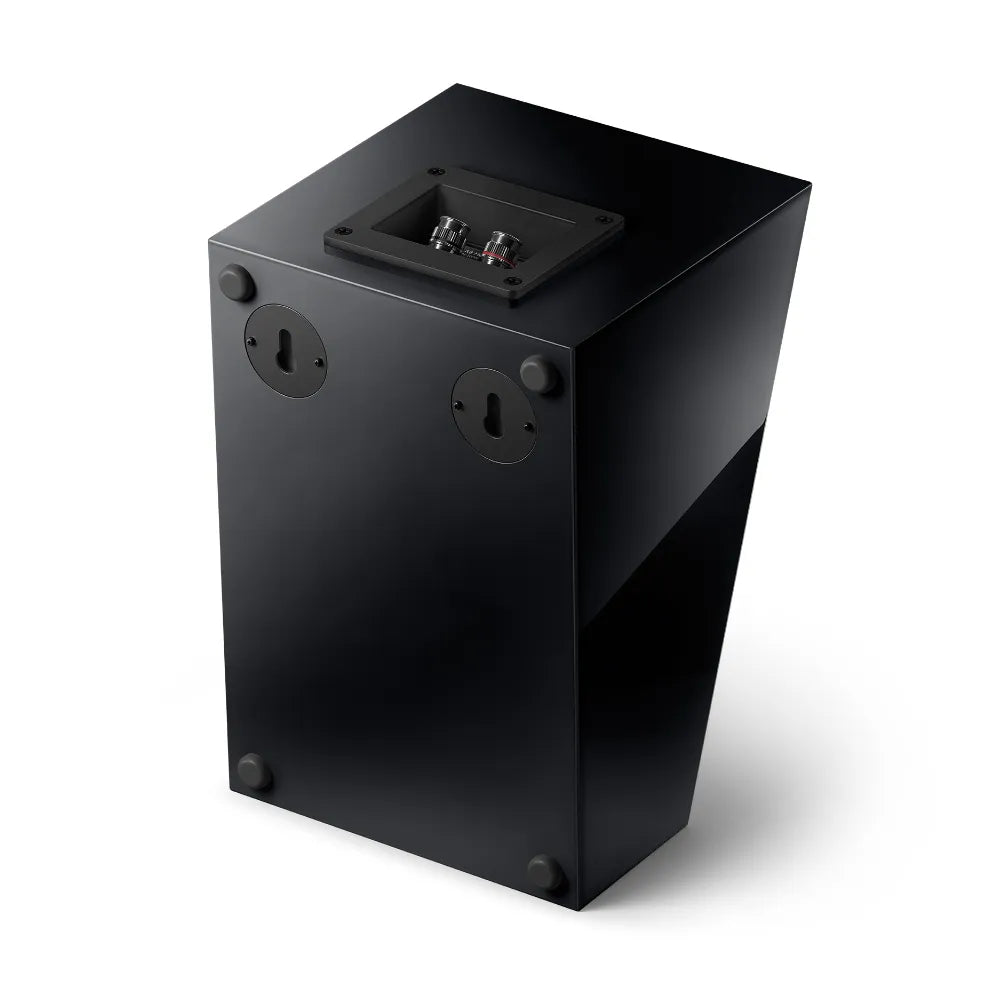 KEF R8 Meta