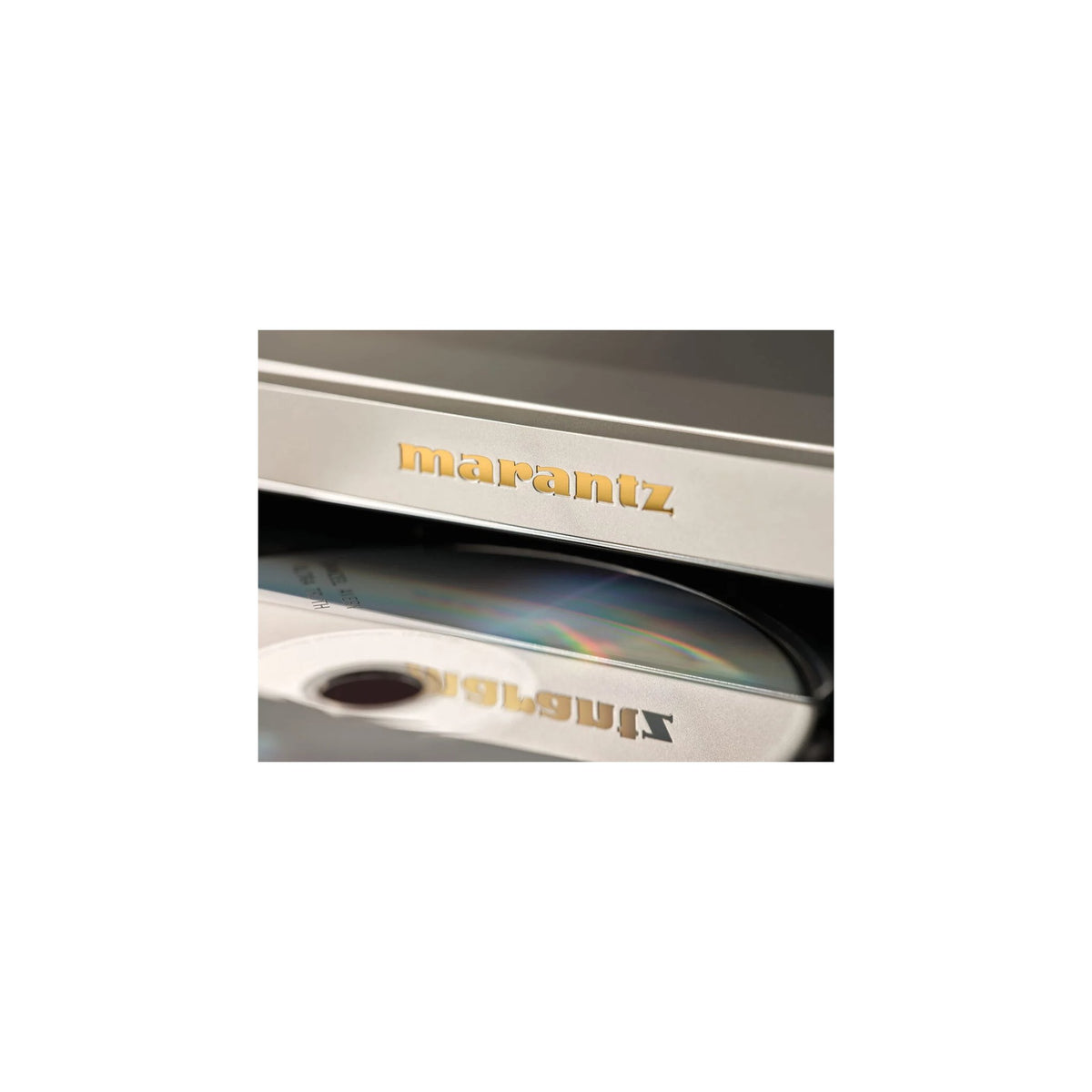 Marantz CD70 — Dettaglio finitura silver