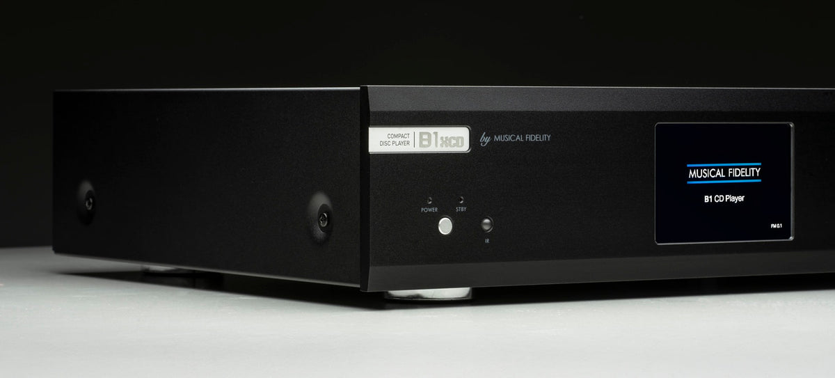 Musical Fidelity B1xcd, foto ambientata, vista di tre quarti