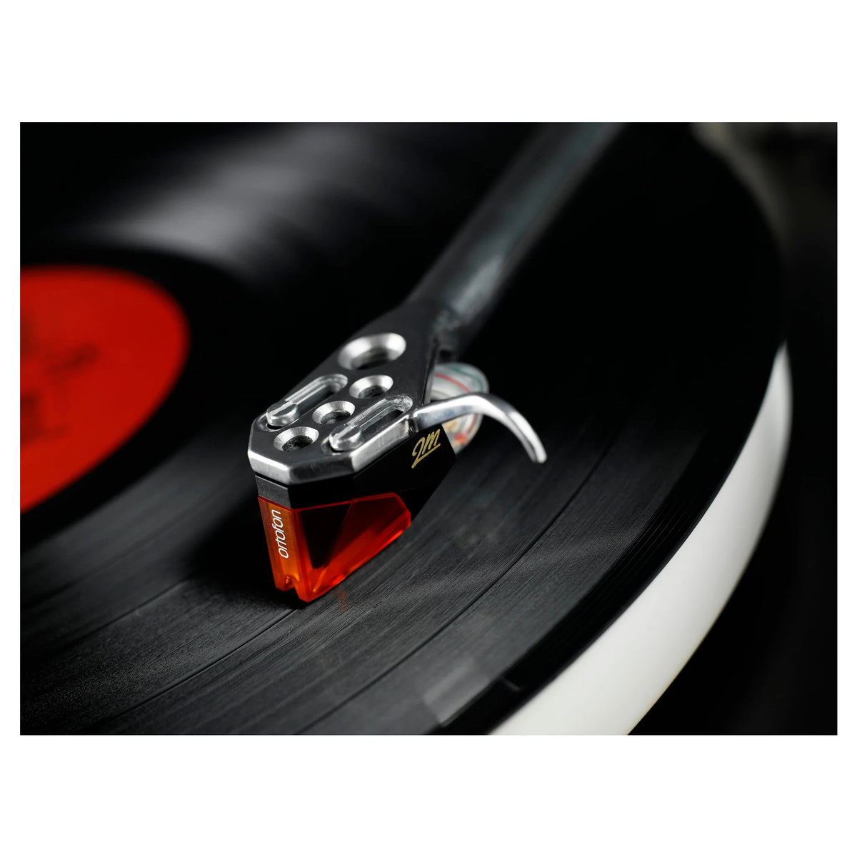 Ortofon 2M BRONZE — Foto ambientata