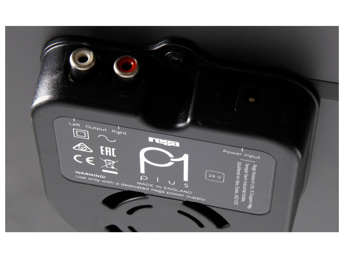 Rega Planar 1 Plus — Vista posteriore