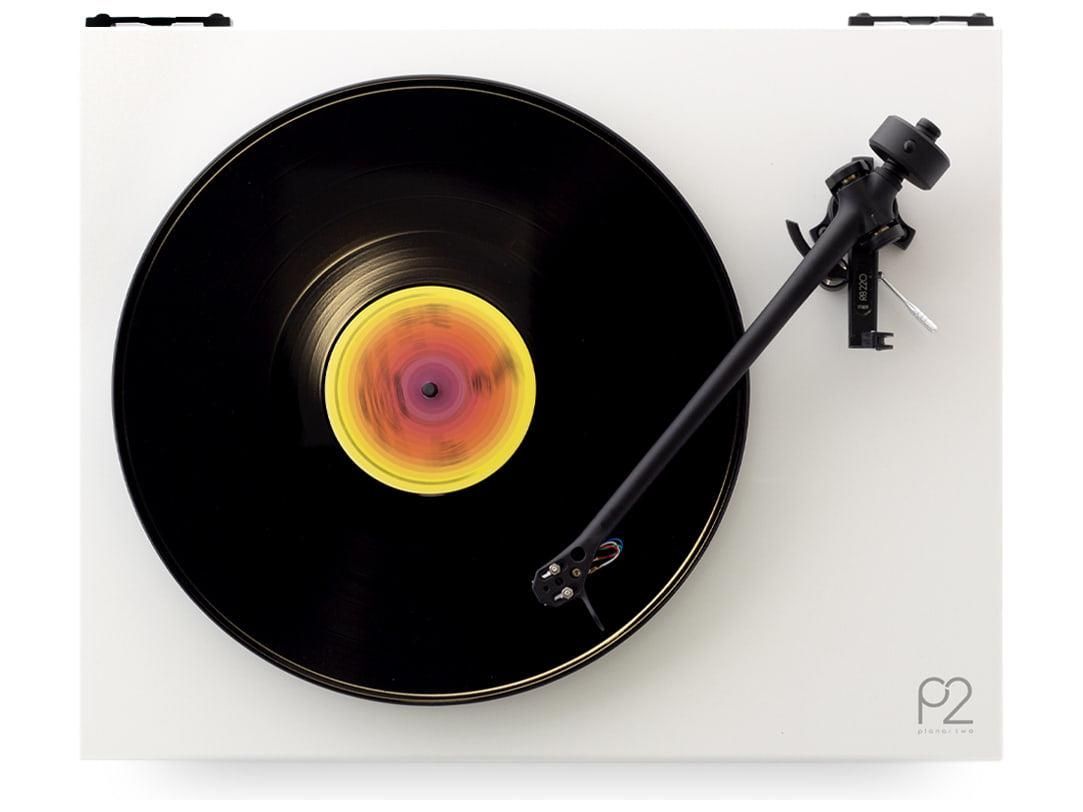 Rega Planar 2 — Bianco lucido