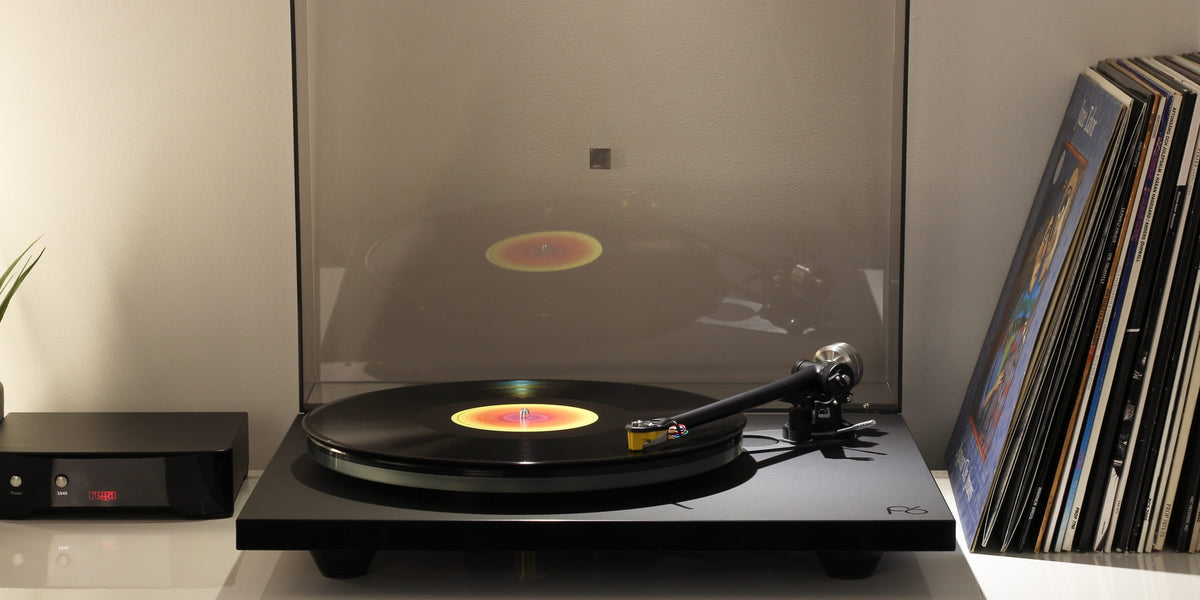 Rega Planar 6, foto ambientata
