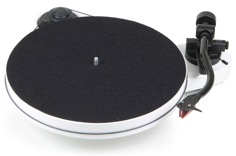 Pro-Ject RPM1 Carbon / 2M Red, Bianco