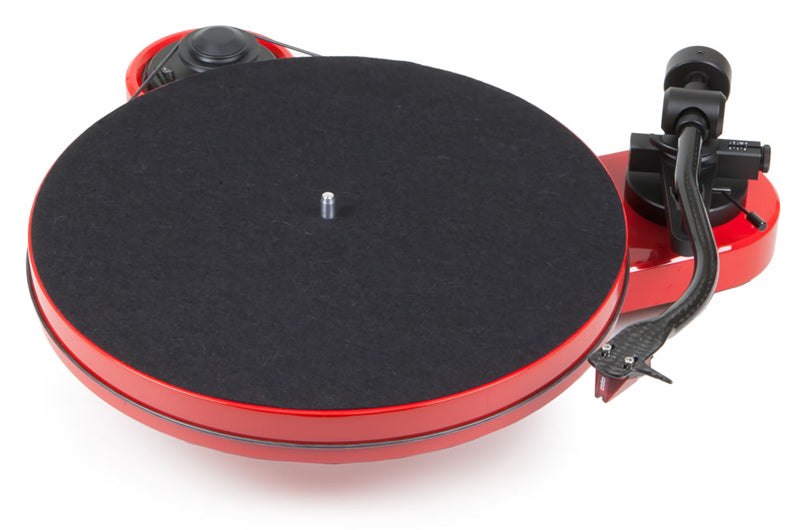 Pro-Ject RPM1 Carbon / 2M Red, Rosso